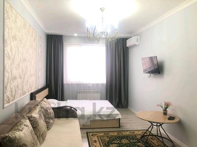 Тәулігіне пәтерлер в Астане: 1-бөлмелі пәтер · 37 м² · 8/12 қабат, Туран — Возле Магнума, бағасы: 14 000 〒 1-бөлмелі пәтер · 37 м² · 8/12 қабат, Туран — Возле Магнума, бағасы: 14 000 〒 в Астане, Есильский р-н