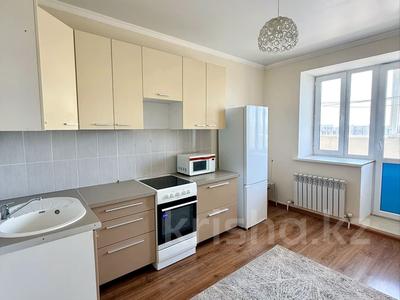 1-комнатная квартира · 41 м² · 9/9 этаж, Абылайхана 52 — Момышулы-абылайхана за 19.5 млн 〒 в Астане, р-н Байконур
