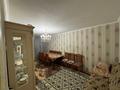 3-комнатная квартира · 63 м² · 3/5 этаж, Майкудук, 15й микрорайон 16 за 14 млн ₸ в Караганде, Алихана Бокейханова р-н