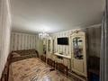 3-комнатная квартира · 63 м² · 3/5 этаж, Майкудук, 15й микрорайон 16 за 14 млн ₸ в Караганде, Алихана Бокейханова р-н — фото 2