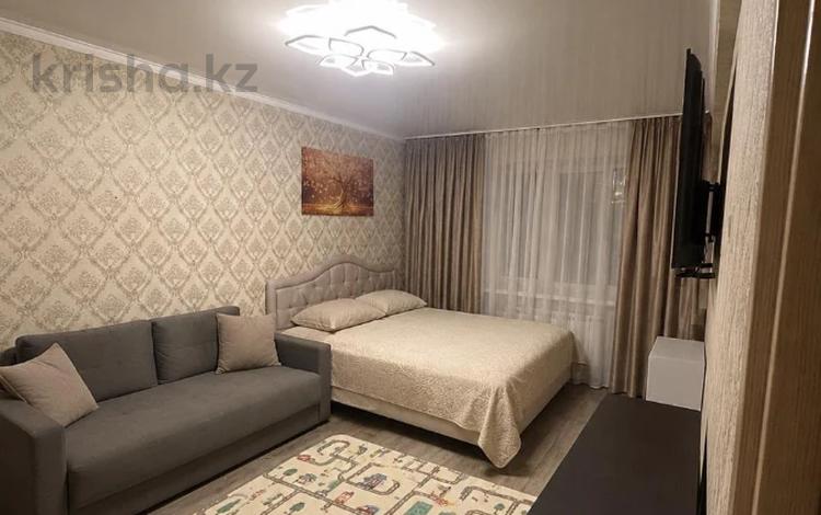 1-бөлмелі пәтер · 32 м² · 1/5 қабат, Назарбаева 77/3, бағасы: 13 млн ₸ в Усть-Каменогорске — фото 2