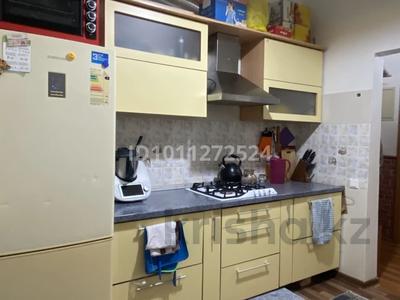 2-бөлмелі пәтер · 43 м² · 1/2 қабат, Ондасынова — Конечная, бағасы: 150 000 ₸ в Атырау, мкр Жилгородок