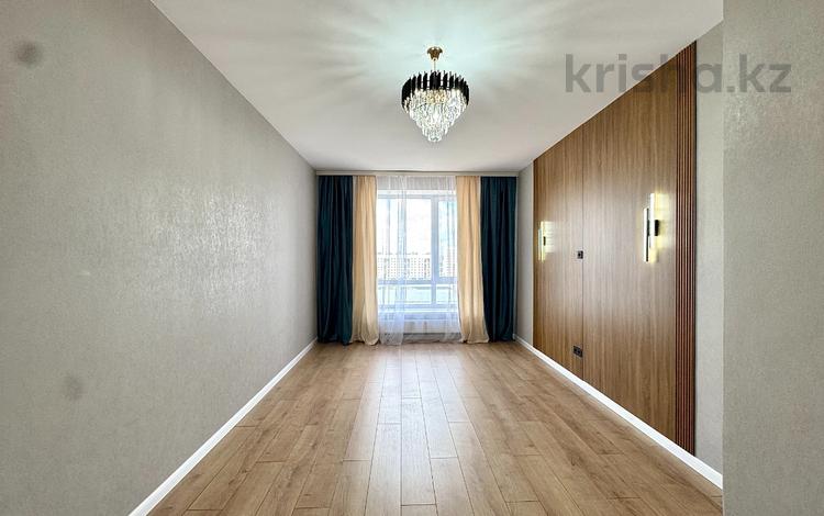 1-комнатная квартира · 42 м², М. Тынышбайулы 5 за 25 млн ₸ в Астане — фото 2