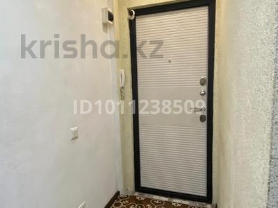 2-комнатная квартира · 45 м² · 5/5 этаж, мкр Айгуль, Производственная 3 — Возле рынка Караван за ~ 13.5 млн ₸ в Уральске