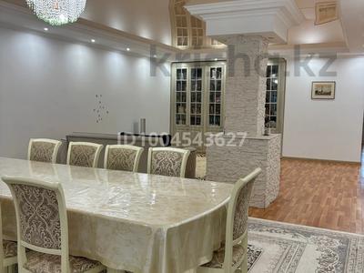 3-комнатная квартира · 180 м² · 2/6 этаж, Калдаякова 24 А за 350 000 〒 в Актобе