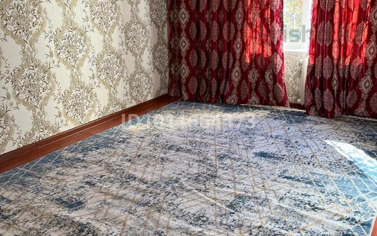 1-комнатная квартира · 33 м² · 1/5 этаж, мкр Север 33 за 130 000 ₸ в Шымкенте, Аль-Фарабийский р-н — фото 2