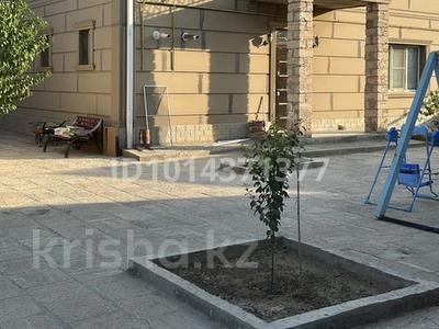 Отдельный дом · 6 комнат · 260 м² · 450 сот., Арай2 1/3 — «Грин» семейное кафе рядом за 700 000 ₸ в Жанаозен