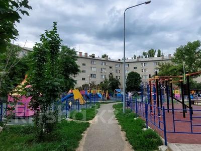 3-комнатная квартира · 65 м² · 5/5 этаж, Назарбаева 244 за 19.5 млн 〒 в Уральске