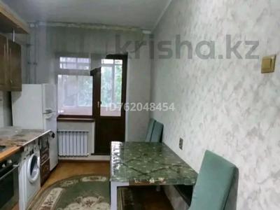 Пәтерлер в Алматы: 2-бөлмелі пәтер · 53.9 м² · 3/5 қабат, мкр Тастак-2 — Толе би- Тлендиева, бағасы: 36.9 млн 〒 2-бөлмелі пәтер · 53.9 м² · 3/5 қабат, мкр Тастак-2 — Толе би- Тлендиева, бағасы: 36.9 млн 〒 в Алматы, Алмалинский р-н