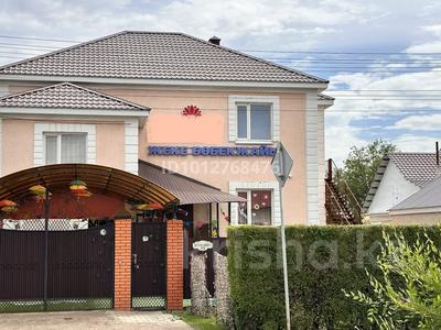 Жеке үй · 5 бөлме · 322 м² · 5 жүзд., Ескі аэропорт ш/а., Коняхина 24, бағасы: 130 млн ₸ в Уральске, мкр Старый Аэропорт