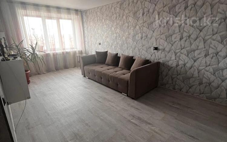 3-комнатная квартира · 60.4 м² · 10/10 этаж, 50 лет октября 102 за 16.3 млн 〒 в Рудном — фото 2