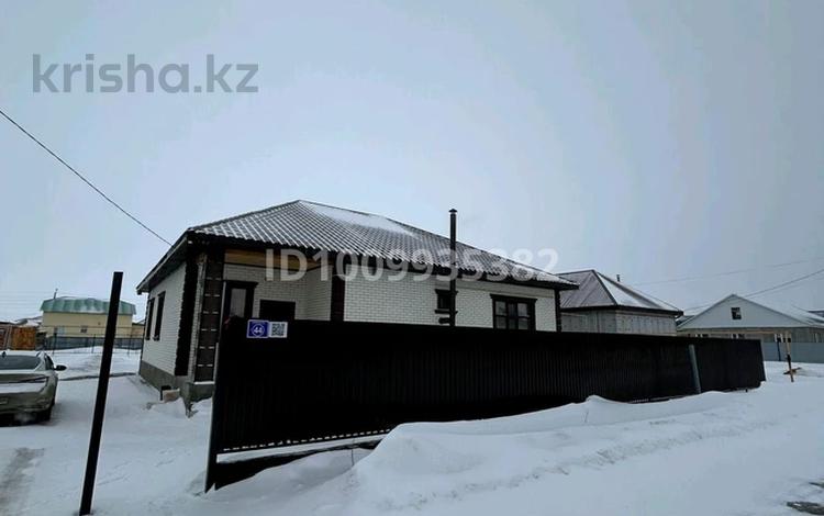 Отдельный дом · 4 комнаты · 145 м² · 10 сот., жилой массив Кызылжар за 28.5 млн ₸ в Актобе — фото 11