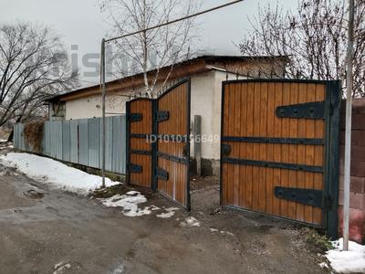 Жеке үй · 3 бөлме · 42 м² · 5 жүзд., Алатау (ИЯФ) ш/а. — С/т Алма за магазином Айгуль за гарожами., бағасы: 30 млн ₸ в Алматы, Медеуский р-н