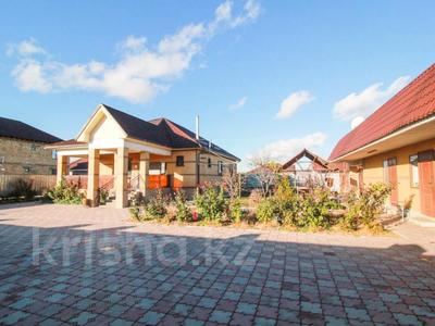 Отдельный дом · 4 комнаты · 130 м² · 10 сот., Талдыкорган жастар 1 1 за 60 млн 〒 в мкр Жастар