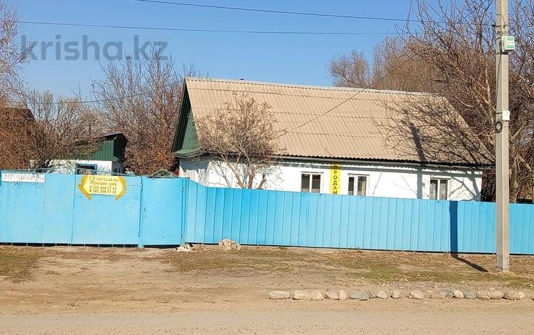 Отдельный дом · 6 комнат · 64 м² · 17 сот., Зорманова 102 — От магазина Эдельвейс вниз вторая улица за 15 млн 〒 в Байдибек би — фото 4