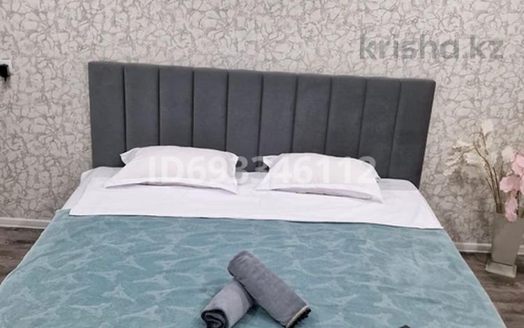 1-комнатная квартира · 42 м² · 2/9 этаж, Кабанбай батыра — Рядом с ресторан Азиз за 13 000 ₸ в Семее — фото 2