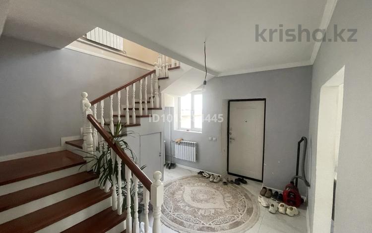 Жеке үй · 4 бөлме · 250 м² · 10 жүзд., Тиккелдиева 8 — Автостанция, бағасы: 85 млн ₸ в Есик — фото 2