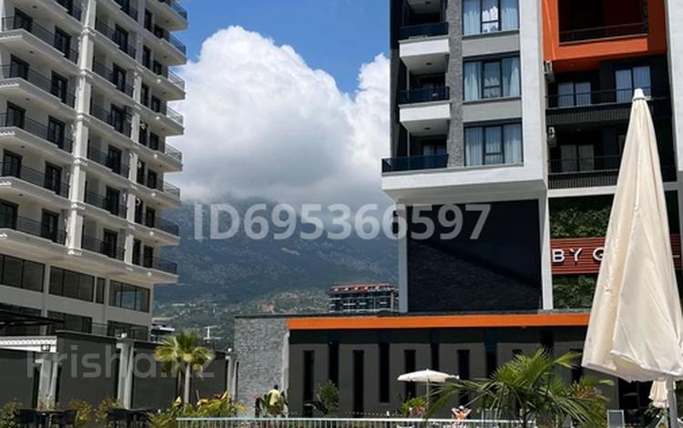 4-бөлмелі пәтер · 117 м² · 11/12 қабат, Mahmutlar mahallesi. Kervan saray caddesi. 51. Sokak. Güzel2000 sitesi 9/1A, бағасы: 104 млн 〒 в Аланье — фото 2
