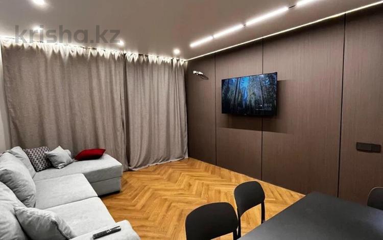 2-комнатная квартира · 50 м² · 2/12 этаж, Назыра Торекулова 93 за 55 млн ₸ в Алматы, Алмалинский р-н — фото 2