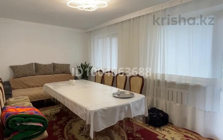 4-бөлмелі пәтер · 76.3 м² · 4/5 қабат, Майкудук, Мкр Восток-1 6/1, бағасы: 23.5 млн ₸ в Караганде, Алихана Бокейханова р-н — фото 2