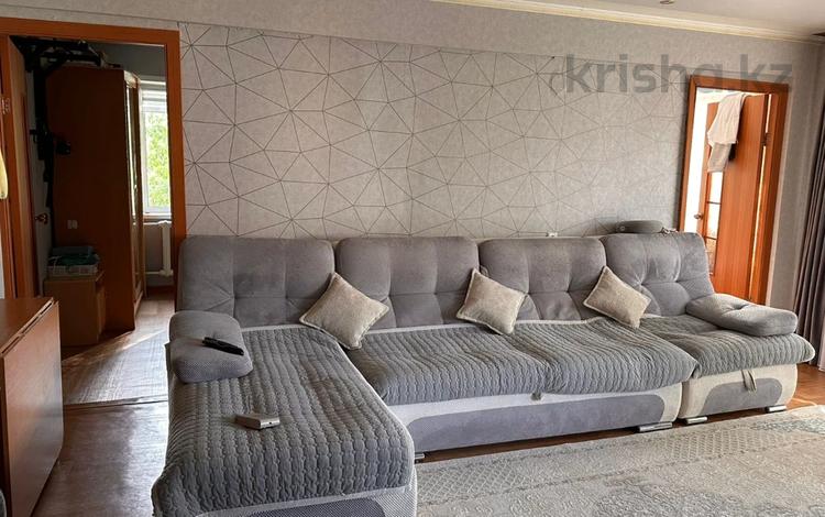 3-комнатная квартира · 50.7 м² · 3/5 этаж, 30 Гвардейской Дивизии 24 за 18.5 млн 〒 в Усть-Каменогорске — фото 5