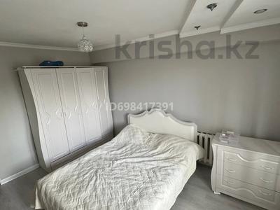 3-комнатная квартира · 73 м² · 5/5 этаж, Утепова 11 — КШТ Торговый Дом Айгерим за 28 млн ₸ в Усть-Каменогорске, Ульбинский