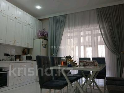 Часть дома · 6 комнат · 225 м² · 1 сот., Санырак батыра 55е — Таунхаус позади ресторана &quot;Меруерт&quot; за 67 млн 〒 в Таразе