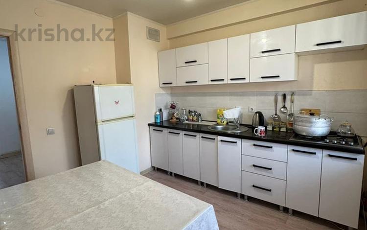 3-комнатная квартира · 77.2 м² · 3/5 этаж, мкр Шугыла, Алтын Орда 6/51 за 35 млн ₸ в Алматы, Наурызбайский р-н — фото 2