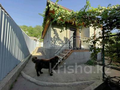 Отдельный дом · 4 комнаты · 65 м² · 6.7 сот., мкр Кенсай, Сарсенбаева 73 — Сарсенбаева за 55 млн 〒 в Алматы, Медеуский р-н