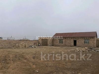 Отдельный дом · 2 комнаты · 50 м² · 10 сот., Рахат 4 76 көше за 3.5 млн ₸ в Жанаозен