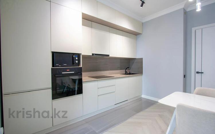 2-комнатная квартира · 65.5 м² · 2/16 этаж, Просп. Абая 165 за 79.5 млн ₸ в Алматы, Алмалинский р-н — фото 4