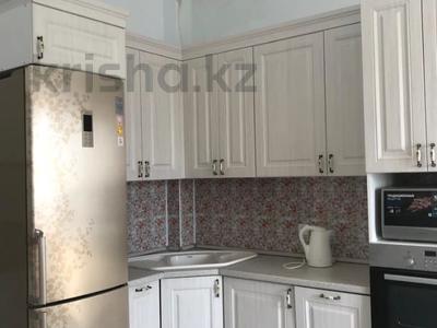 4-комнатная квартира · 170 м² · 5/7 этаж, Сатпаева 66 за 300 000 ₸ в Атырау