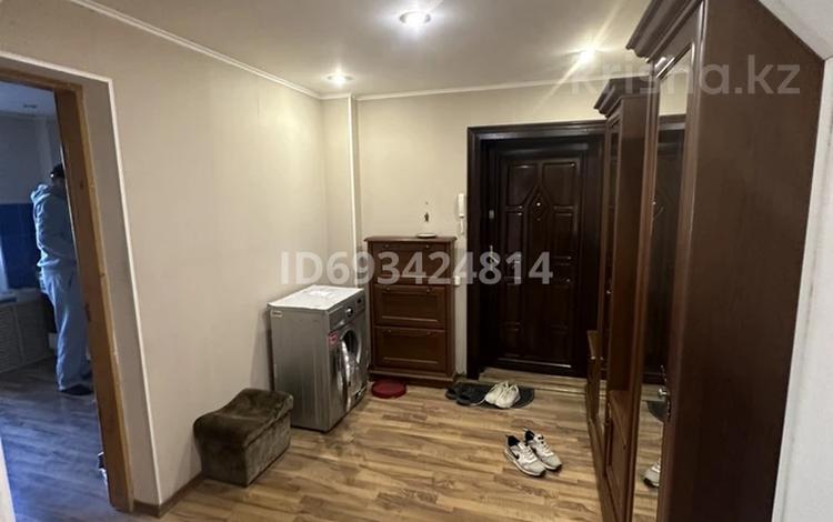 4-комнатная квартира · 89 м² · 2/5 этаж, мкр Кунаева 21 за 200 000 〒 в Уральске — фото 2