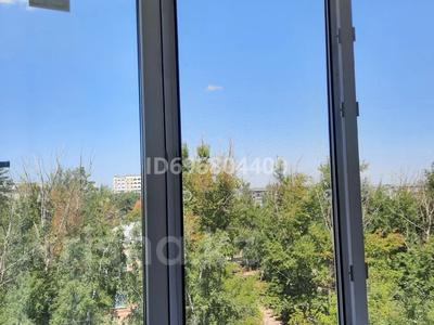 2-комнатная квартира · 40.2 м² · 5/5 этаж, 3 микрорайон — Рядом ТЦ Махаббат, Деко, кафе Берёзка во дворе за 7.5 млн 〒 в Лисаковске