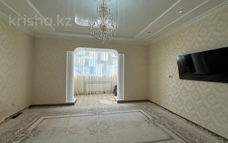 3-комнатная квартира, 117.6 м², 1/7 этаж, Санкибай батыра за 36.5 млн 〒 в Актобе — фото 9