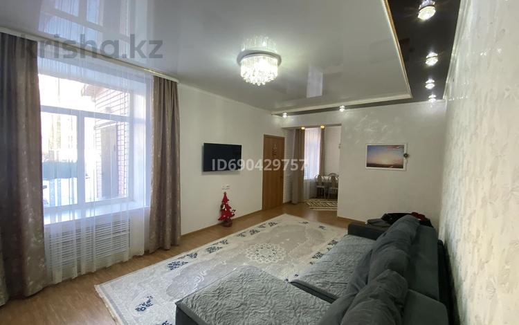 Отдельный дом · 3 комнаты · 73 м² · 3 сот., Шалкар 18 за 19.5 млн 〒 в Кокшетау — фото 2