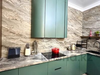 4-комнатная квартира · 143 м² · 10/14 этаж, Мкр. Самал-3 15 — Аль-Фараби за 168 млн 〒 в Алматы, Медеуский р-н