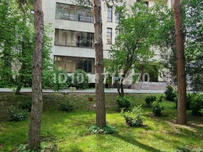 3-бөлмелі пәтер · 200 м² · 2/6 қабат, мкр Баганашыл, Санаторная 34, бағасы: 850 000 ₸ в Алматы, Бостандыкский р-н