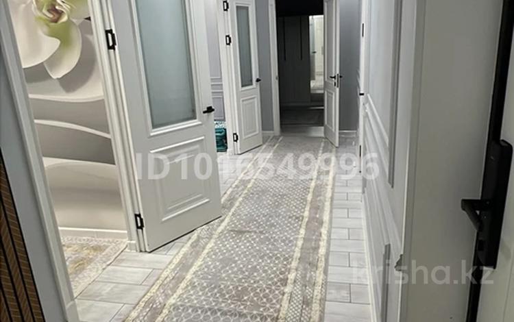 2-комнатная квартира · 75 м² · 6/16 этаж, мкр Акжайык, Сырым батыра 99/3 — Сырым батыр тулеметова за 300 000 ₸ в Шымкенте, Абайский р-н — фото 2