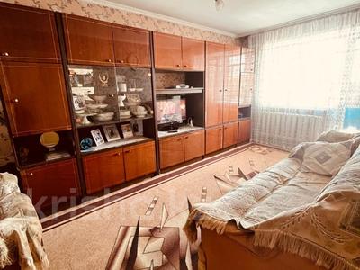 2-комнатная квартира · 46 м² · 4/5 этаж, КАРМЕНОВА — ЦЕМПОСЕЛОК за ~ 13 млн ₸ в Семее