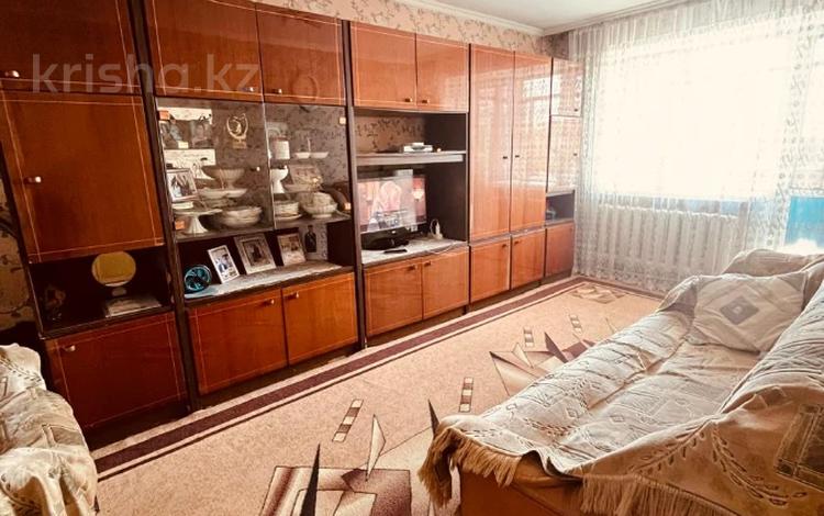 2-комнатная квартира · 46 м² · 4/5 этаж, КАРМЕНОВА — ЦЕМПОСЕЛОК за ~ 13 млн ₸ в Семее — фото 2