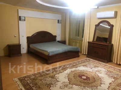 4-комнатная квартира · 168 м² · 2/5 этаж, Сатпаева 42 за 330 000 〒 в Атырау