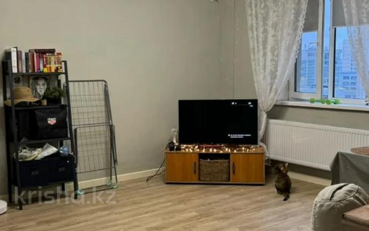 2-бөлмелі пәтер, 54 м², 8/19 қабат, Кенесары 8 — Сарыарка, бағасы: 25 млн 〒 в Астане, Сарыарка р-н — фото 5