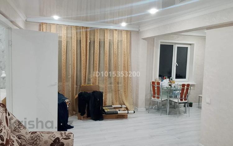 2-комнатная квартира · 45 м² · 2/5 этаж, Дзержинского 8 за 25 млн ₸ в Усть-Каменогорске, Ульбинский — фото 2