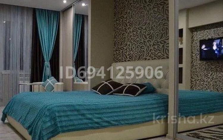 2-комнатная квартира · 86 м² · 2/2 этаж, Батырбекова 26 за 20 000 ₸ в Туркестане — фото 2