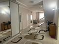 Отдельный дом · 8 комнат · 290 м² · 14 сот., Оркен - 2 81 — С. Капакова за 55 млн ₸ в Атырау — фото 5
