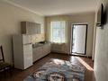 2-бөлмелі пәтер · 58 м² · 1/2 қабат, Акх Ленинский 69/80 — Каскеленский мост, бағасы: 130 000 ₸ — фото 2