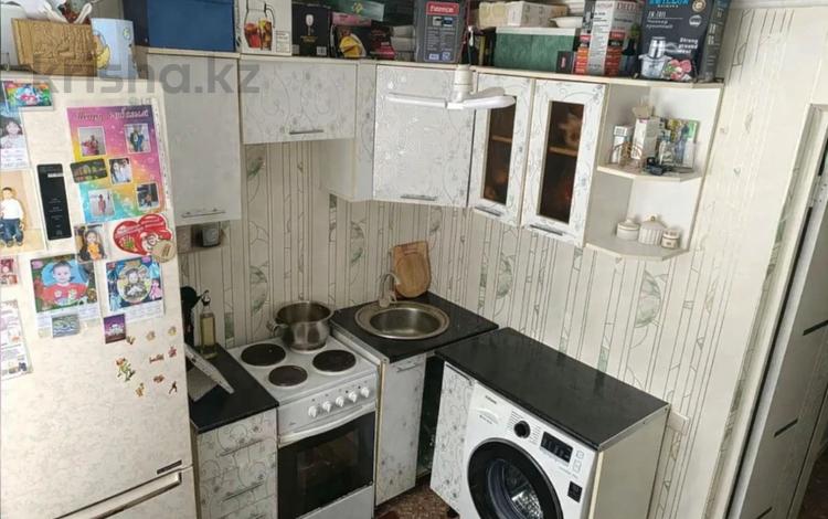 1-комнатная квартира · 32 м² · 1/5 этаж, 66 квартал за 10 млн ₸ в Семее — фото 2