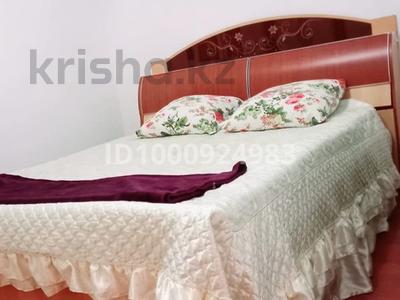 2-комнатная квартира · 60 м² · 5/5 этаж, мкр Нурсая 95 — Нурсая 95 за 2 000 〒 в Атырау