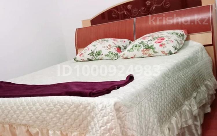 2-комнатная квартира · 60 м² · 5/5 этаж, мкр Нурсая 95 за 2 500 〒 в Атырау — фото 2